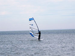 Surfen in Ostfriesland auf der Nordsee